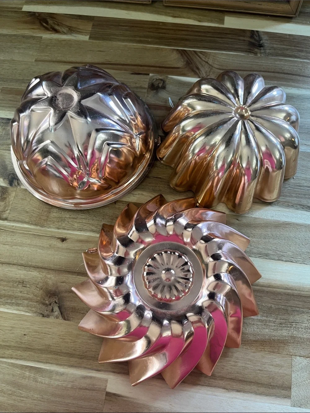Copper Finish Decorative Mold Set - Rose Gold Tone